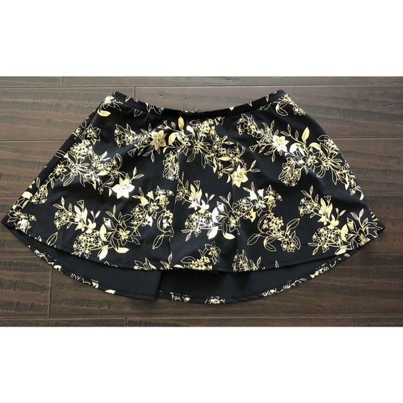 torrid Other - TORRID Bathing Suit Skirt Skort Bottom Floral Size 2 2X Black Gold Flowers